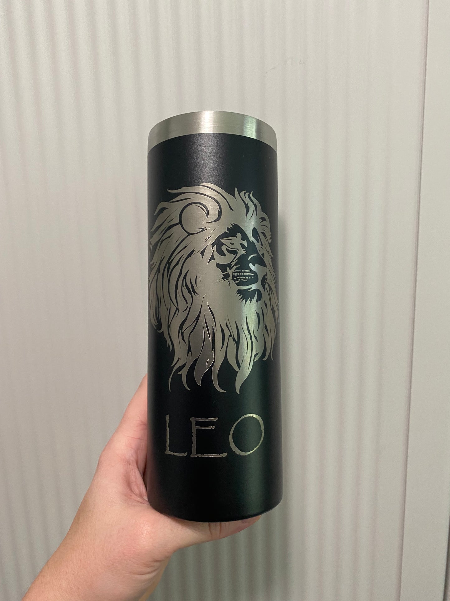 Majestic Lion Face 20 oz. Skinny Tumbler