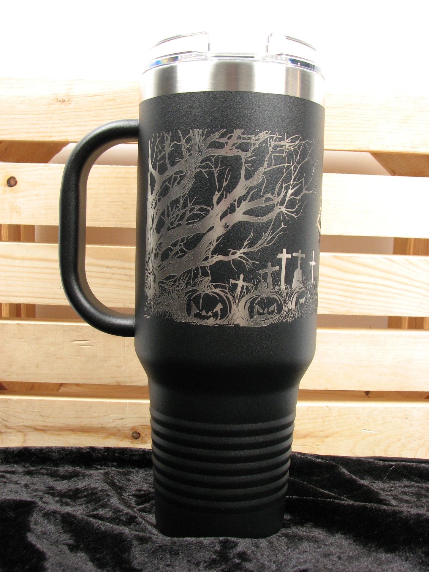 Scarecrow Graveyard 40 oz. Tumbler